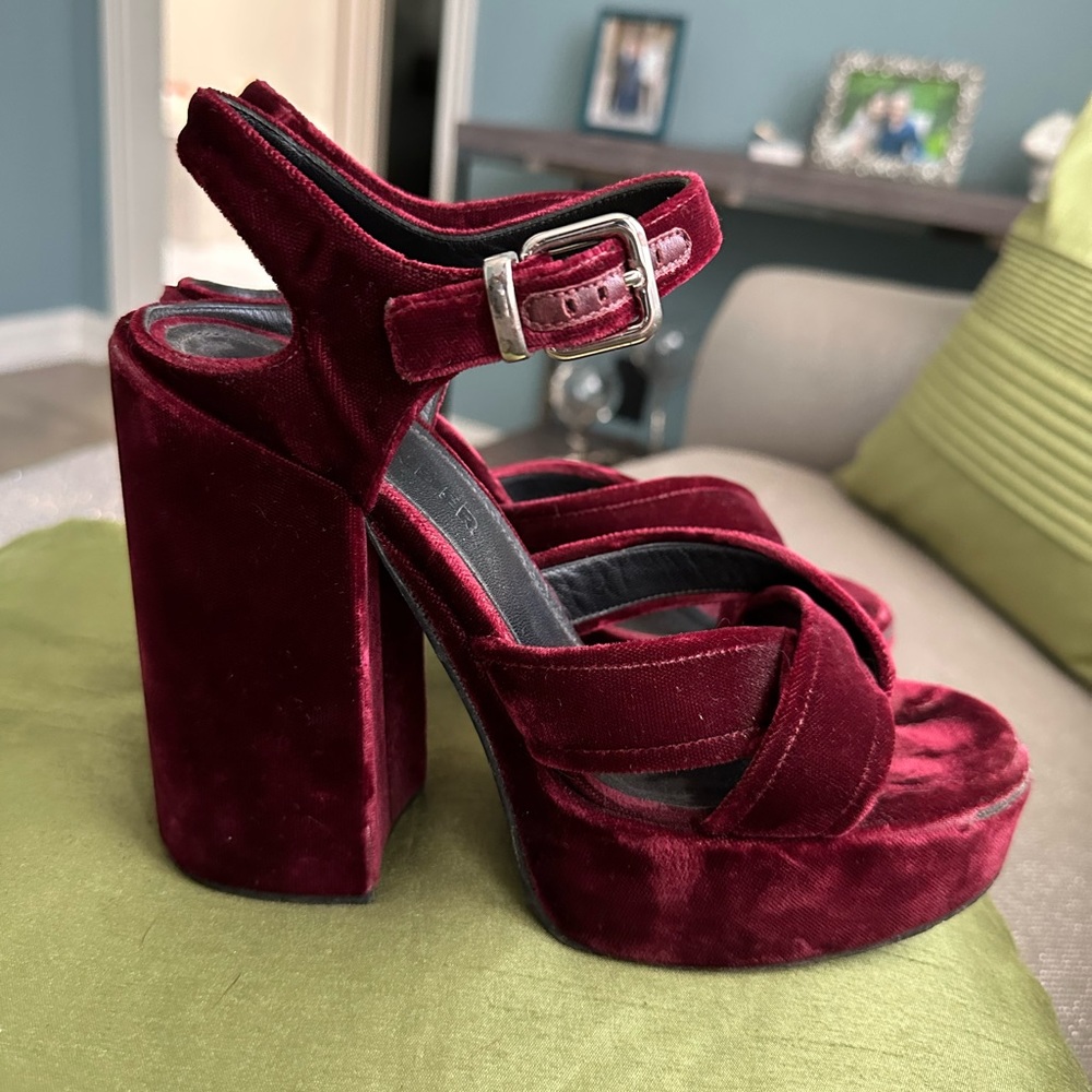 Jil Sander Velvet Platform Sandals | Women’s 7